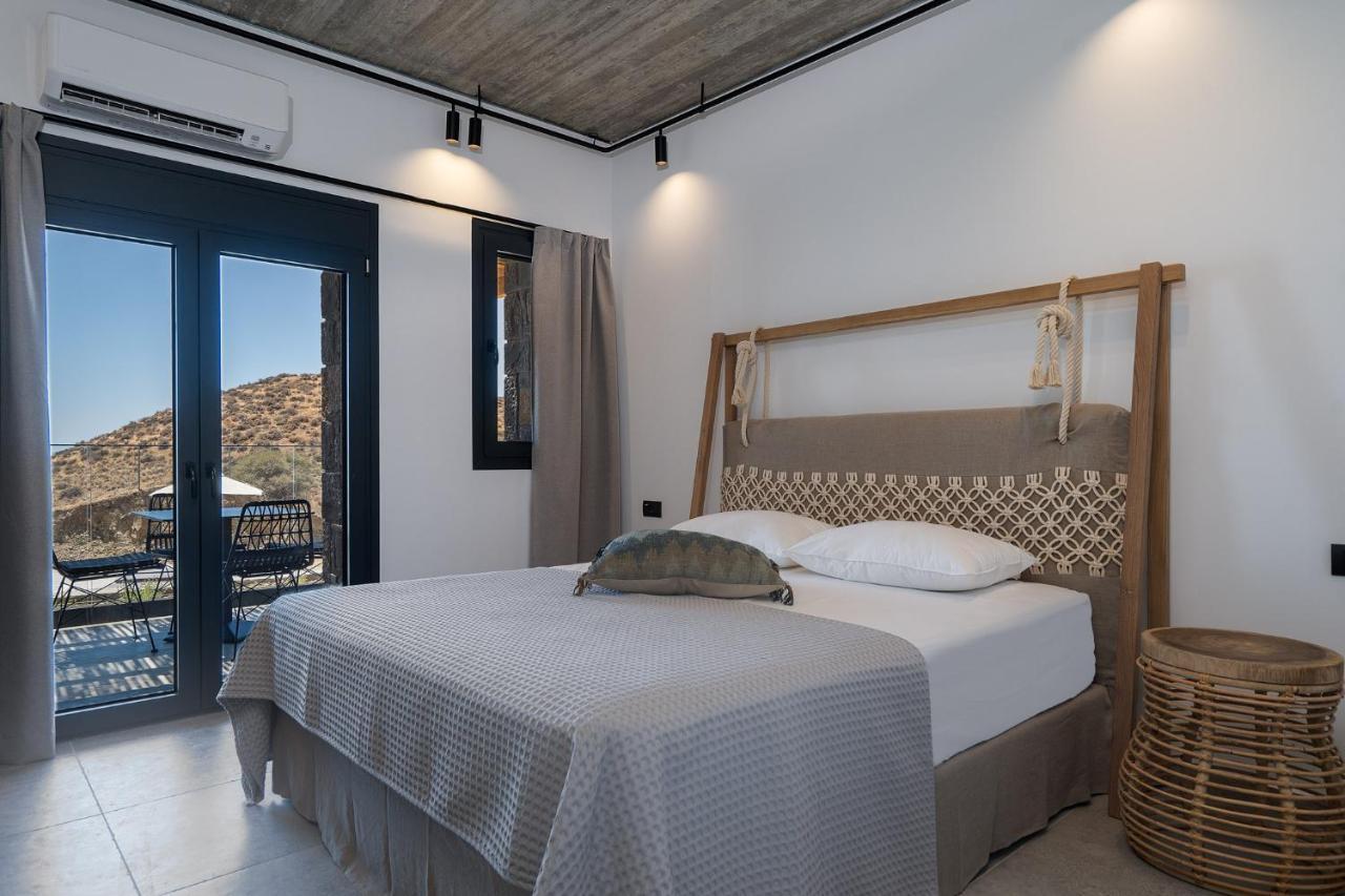 Celine Private Residences Léntas المظهر الخارجي الصورة