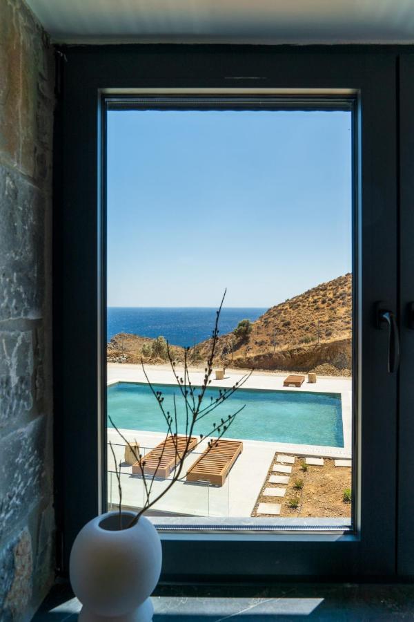 Celine Private Residences Léntas المظهر الخارجي الصورة