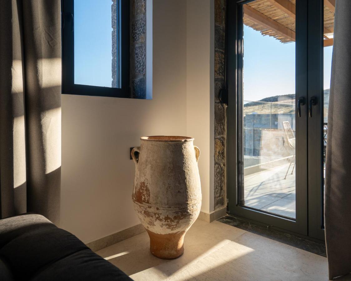 Celine Private Residences Léntas المظهر الخارجي الصورة