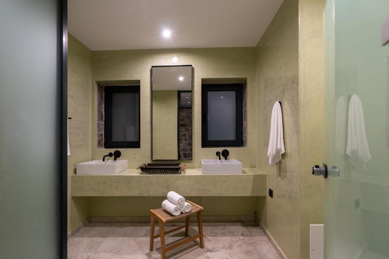 Celine Private Residences Léntas المظهر الخارجي الصورة