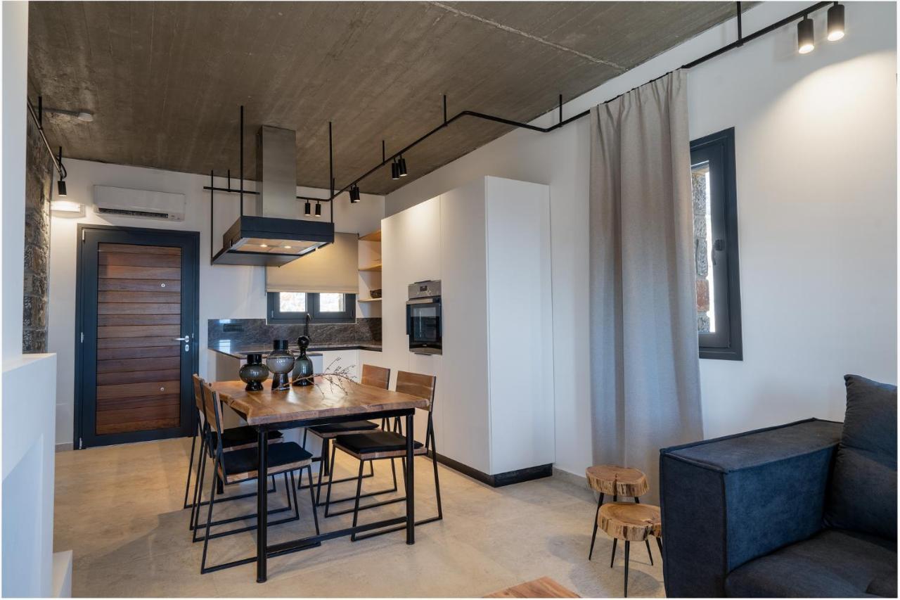 Celine Private Residences Léntas المظهر الخارجي الصورة