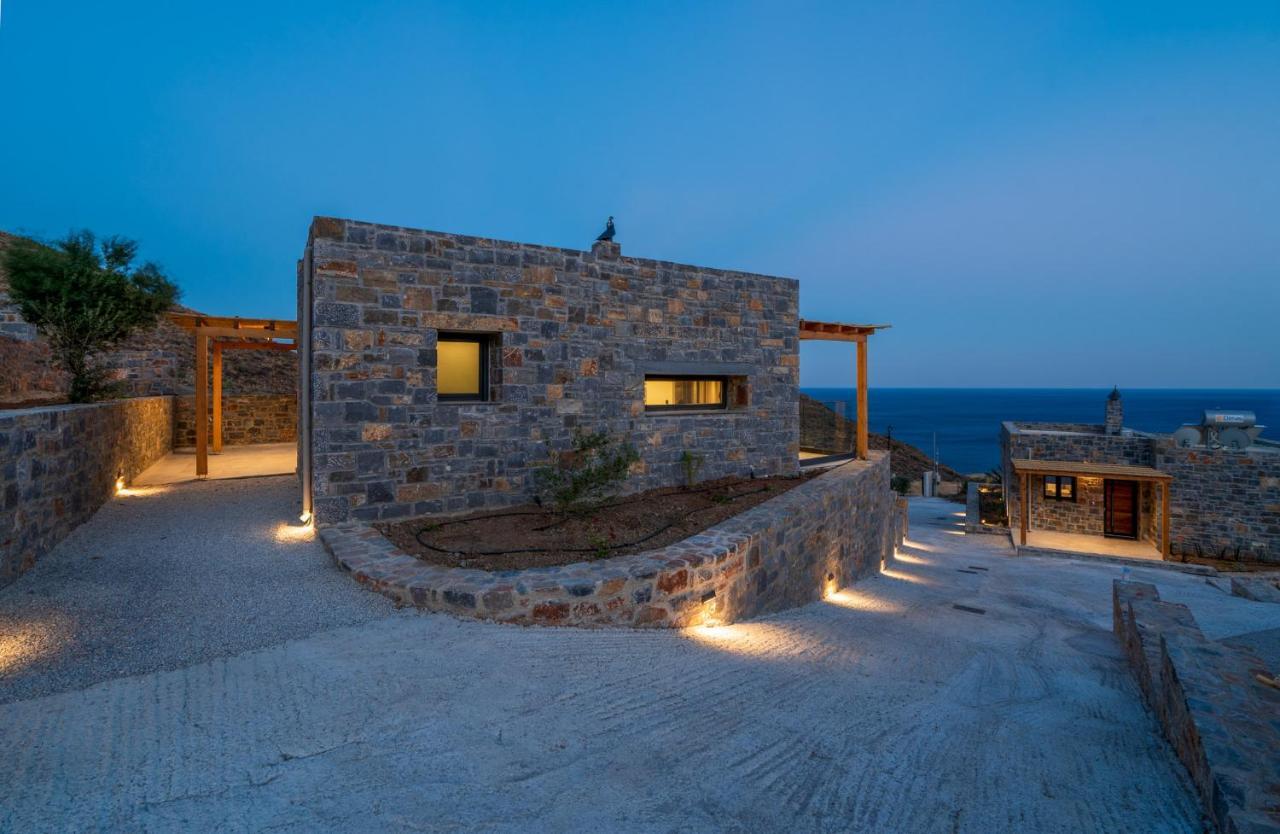 Celine Private Residences Léntas المظهر الخارجي الصورة