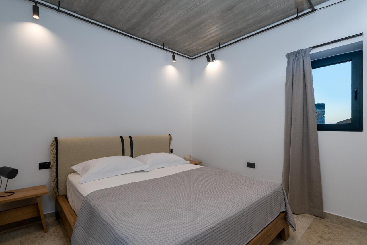Celine Private Residences Léntas المظهر الخارجي الصورة